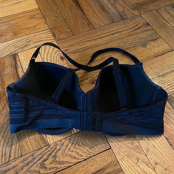 Chantelle Black Adjustable Strap Bra Size 32F - Picture 3 of 6